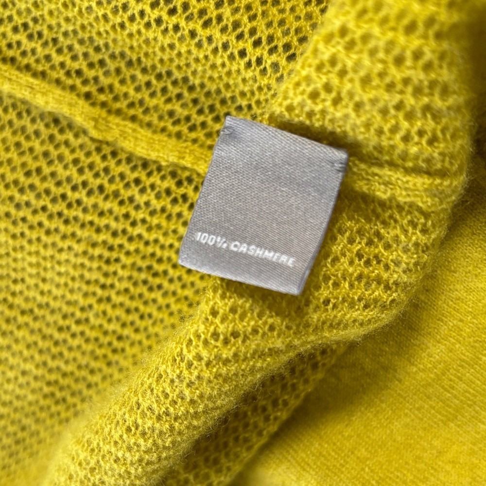 100% cashmere Yellow Sleeveless Women's Sweater-worn once - Picture 4 of 4